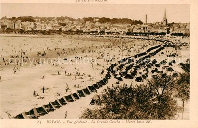Royan 17 Vue generale La Grande Conche Maree basse