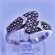 Size 6.5, vintage Sterling 925 silver handmade ring with marcasite
