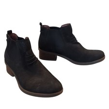 Dansko Women's Waterproof Bea Ankle Boot size 39 US 9 Black Leather   