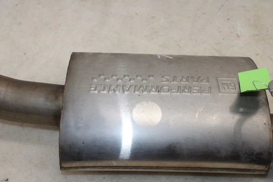 Silenciador derecho Chevrolet Camaro SS 2010-2013 OEM LQ42 Foto 4 de 4