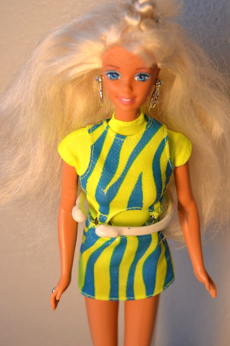 Muñeca Barbie Movin' Groovin' #17714 Mattel 1997 muñeca y traje - Imagen 10 de 17