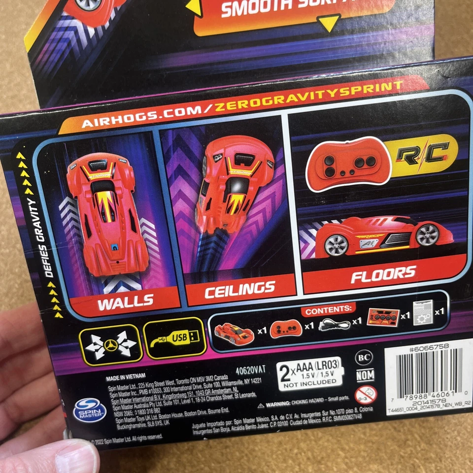 Air Hogs Zero Gravity Sprint - Wall Climber RC Car - NEW IN BOX - Image 2 of 4