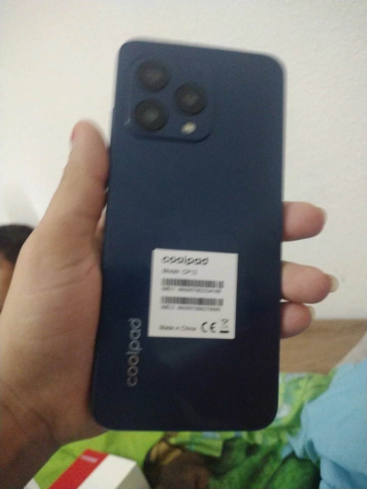 Coolpad COOL CP12 Android 13 6.5" HD+ 4GB 128GB 13MP Triple Cámara Vers Europeon Foto 3 de 4