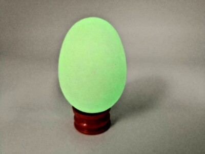 Glow In The Dark Egg Green Luminous Crystal Glass Egg-Shaped + Free Stand US
