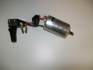 original MAKITA  6073D MOTOR für AKKU - BOHRSCHRAUBER  mit Schalter