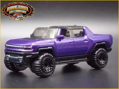 2022-2025 HUMMER EV ELECTRIC PICKUP TRUCK PURPLE