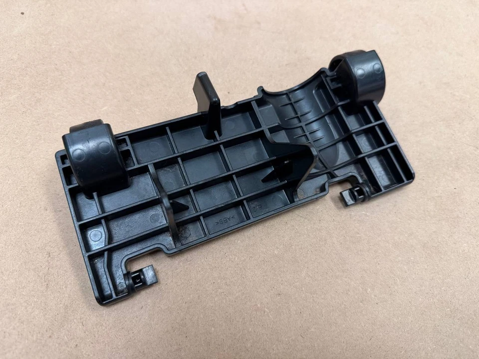 Conjunto de rodillos Bissell 3198A ruedas elevadoras parte 1616187 para 2252 2256 2490 3536 Foto 2 de 4