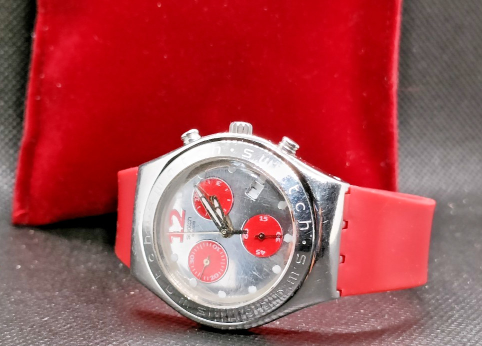 Watch-Working Silicone/Rubber Mens Red SWATCH Vintage Strap IRONY Chronograph - vintagewatches.pk