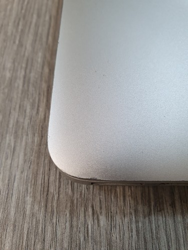 A1466 Apple MacBook Air 13" i5 @ 1.6GHz 8GB 250GB SSD Early 2015 Grade C ED0910 - Picture 5 of 10