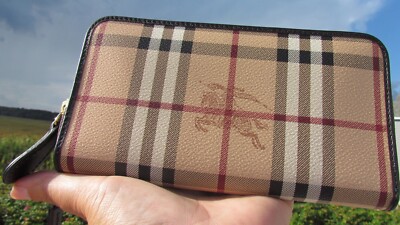 NEW BURBERRY wallet Ziggy Haymarket ITALY chocolate $475 dust bag
