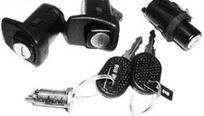 KIT IMPARIGLIO 2 PORTE+ QUADRO + COFANO CON 4 CHIAVI FIAT PANDA 1986 IN POI