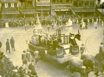 Frankreich Lille Große Historische Parade Char de Roubaix altes Foto Echo du Nord 1932