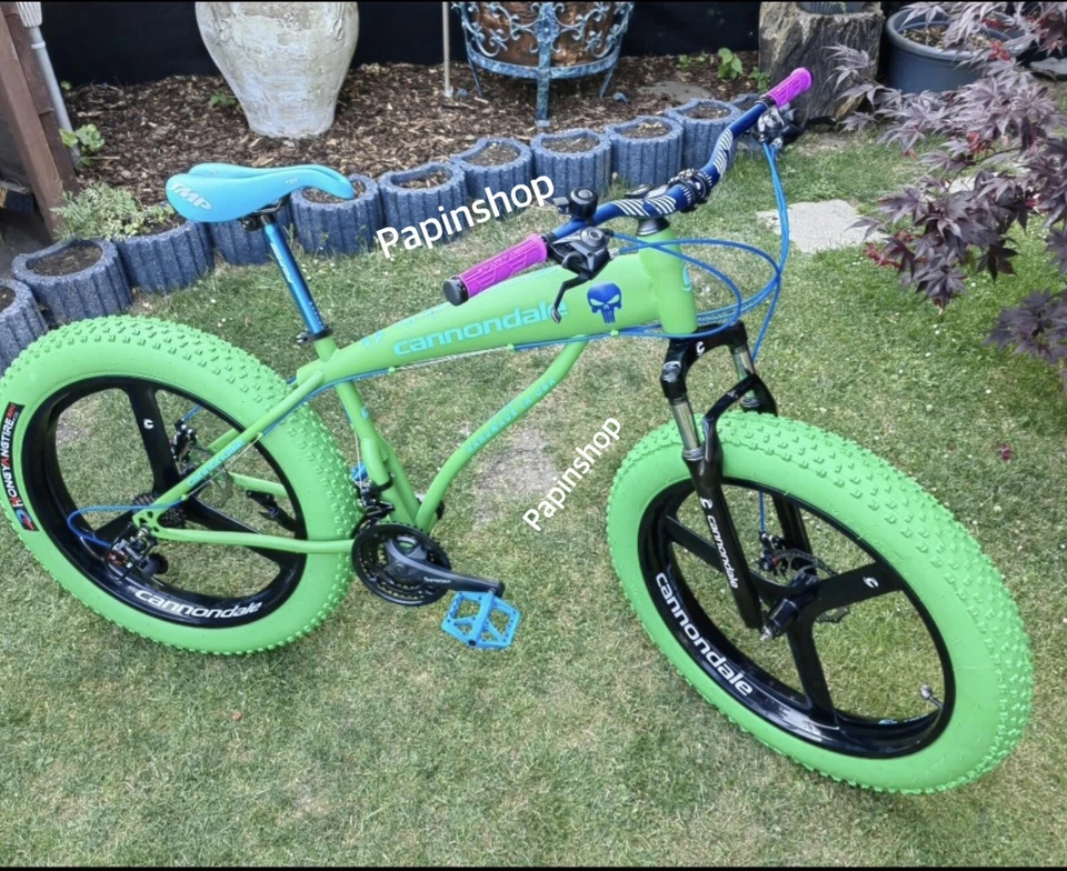 Pair(2) of HY 26" X 4'' Foldable, Color  Tire with 40 TPI (Stand Out Tall) - Image 2 of 4