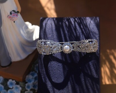 Brosche Schmetterlingsknoten Spitze besetzt CZ weiß rhodiniert Vintage Edwardian Style XZ16