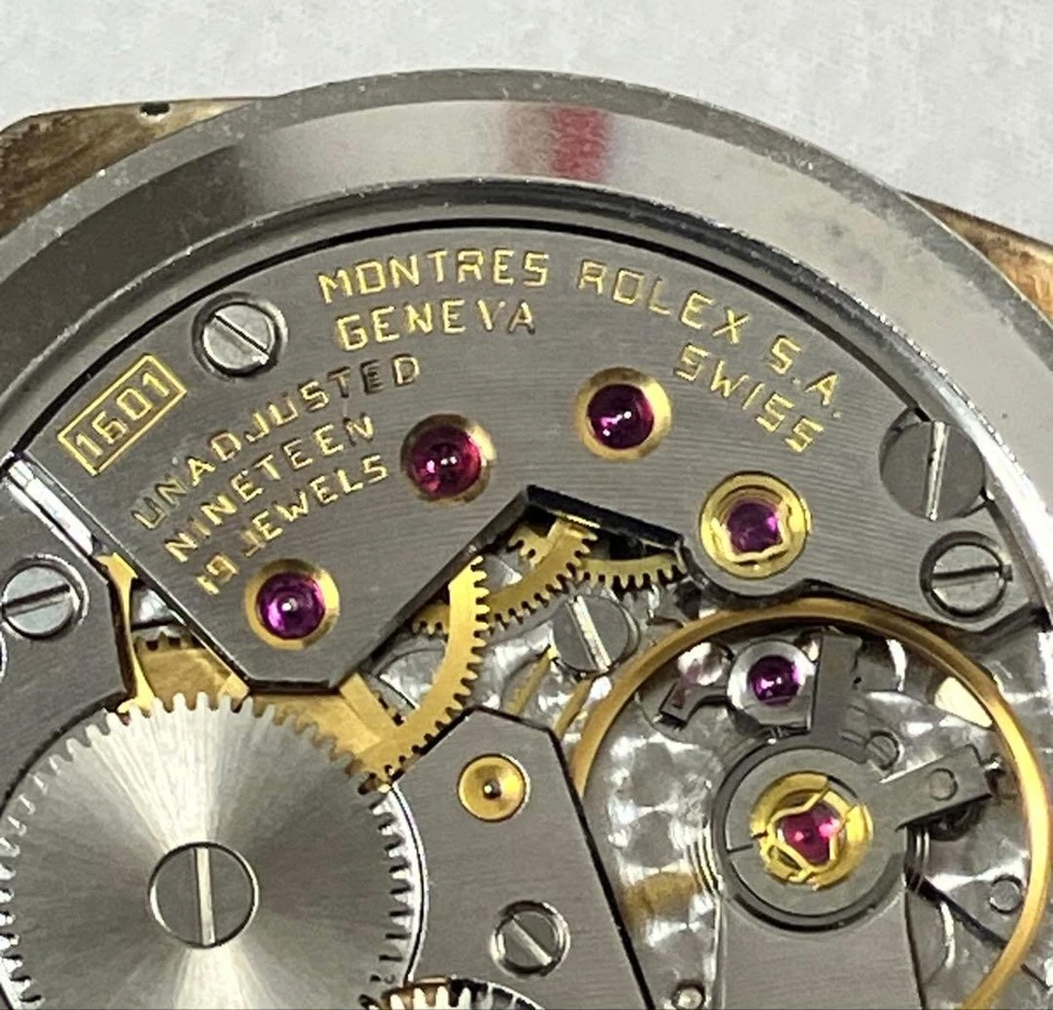 ROLEX Cellini Movement Cal.1601 Manual Winding with Dial Gold Square Authentic - Image 3 of 4