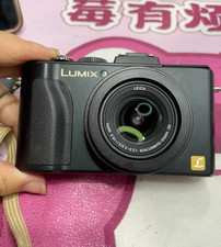 Panasonic LUMIX DMC-LX5 10.1MP 3.8X Optical Zoom Digital Camera Black
