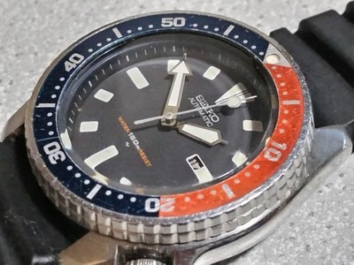 SEIKO ダイバー 4205-015T 動作品 SEIKO 4205-015K 自動巻き ダイバー 