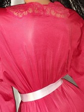 VTG OLGA SILKY RED LACE ROBE 94250 7 7 LINGERIE ANTIQUE SHIMMERY