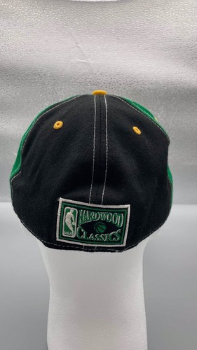 New Era NBA Boston Celtics Hardwood Classics Cap Size: 7 3/8" - Picture 3 of 7