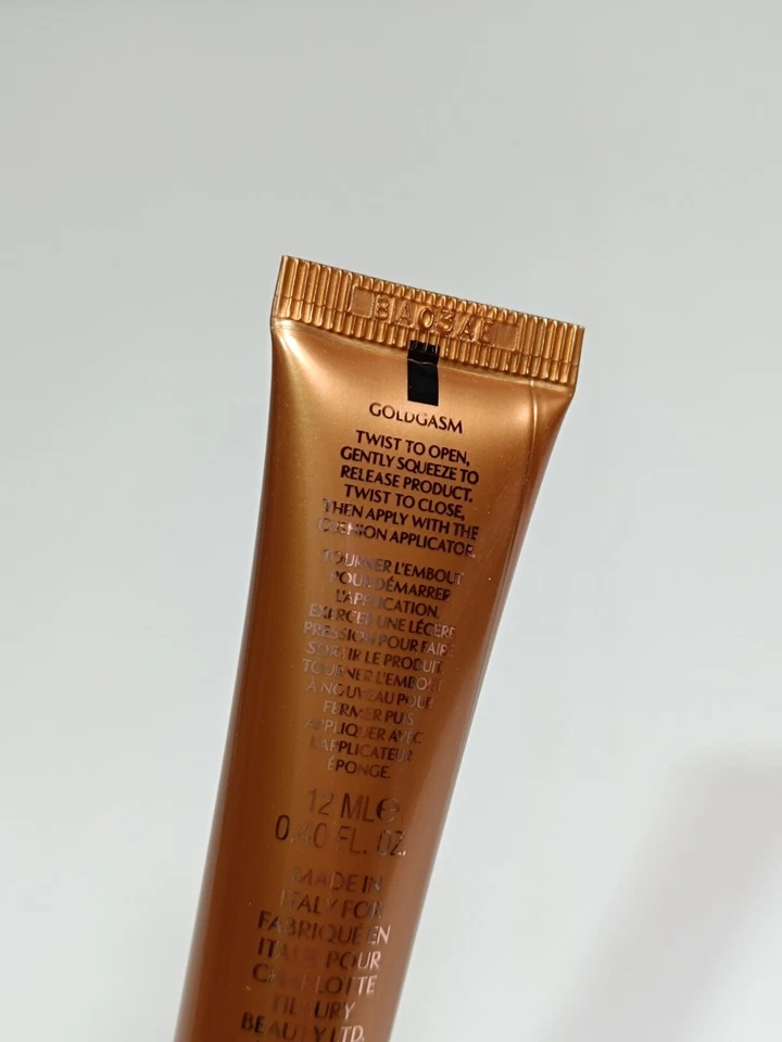 Charlotte Tilbury Beauty Light Wand Highlighter - Goldgasm 12ml - Bild 4 von 4