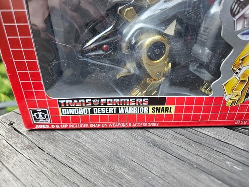 DINOBOT TRANSFORMERS G1 SNARL KO FIGURE REISSUE - Picture 2 of 16