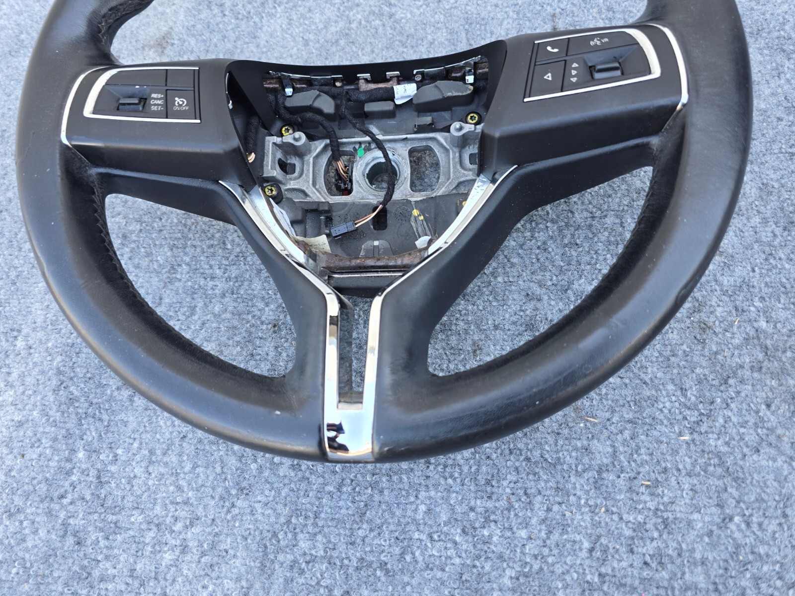 LEATHER STEERING WHEEL ASSEMBLY OEM 14-19 MASERATI GHIBLI S