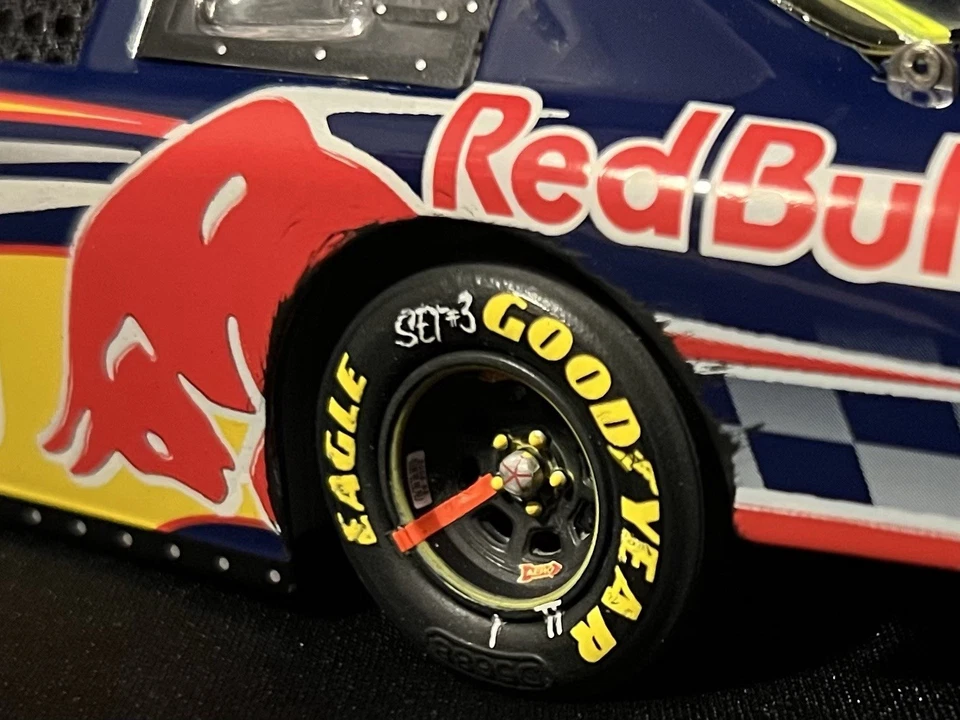 2007 Brian Vickers Red Bull Racing 1/24 Auto Club Raced Version Custom Diecast - Image 2 of 4