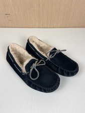 UGG Moccasin Slippers Black Suede Sheepskin Lined Women’s Size 7 1004274