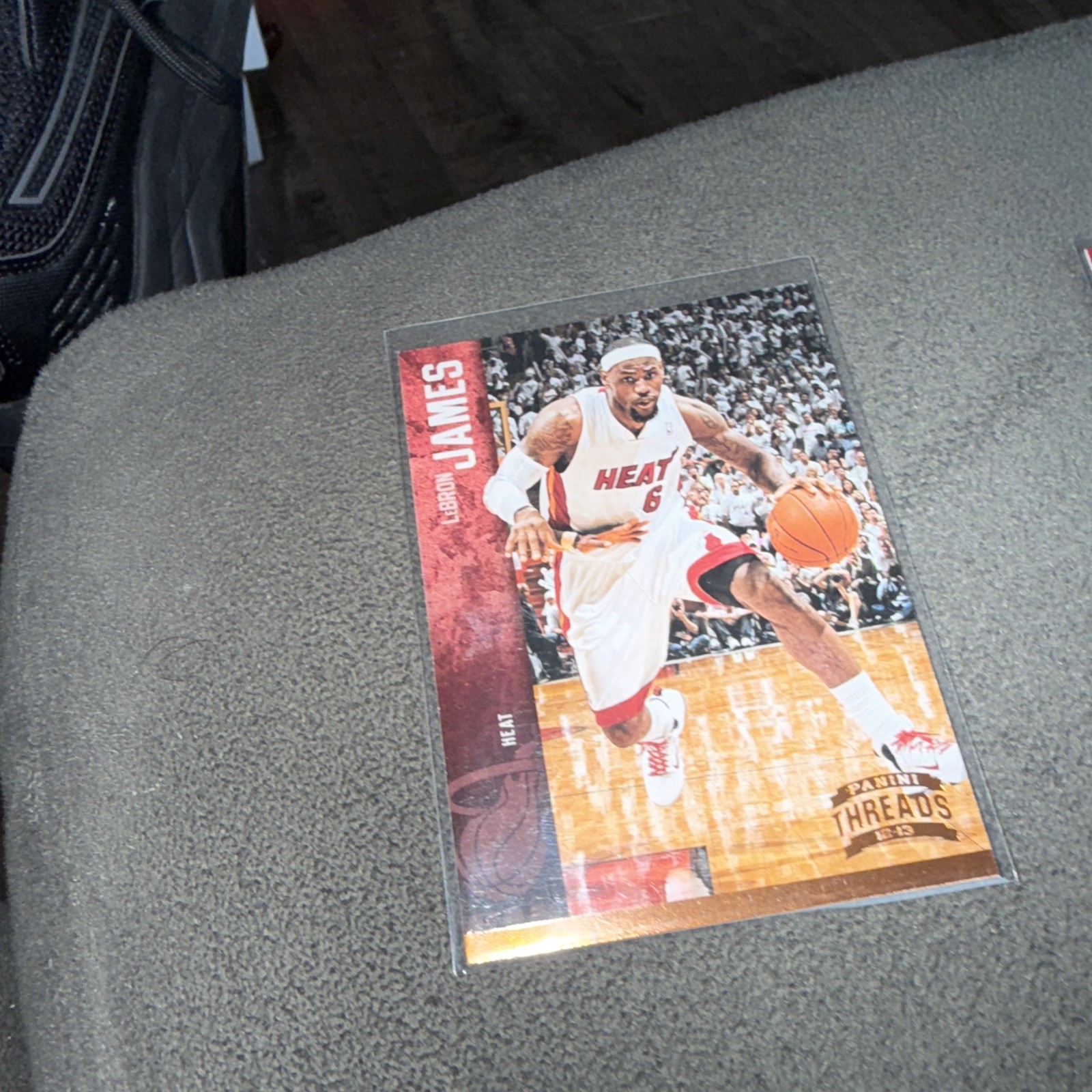 2012-13 Panini Threads #76 LeBron James E1