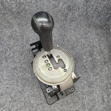 2004-2011 Mitsubishi Endeavor Automatic Floor Shifter Gear Selector Assembly 