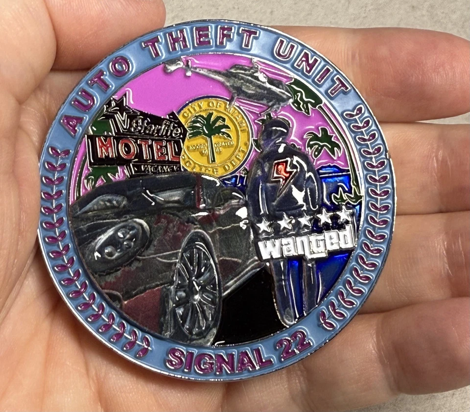 💥City of Miami Police Auto Theft Unit Signal 22 GTA 1 Serialize Challenge Coin - Image 2 of 2