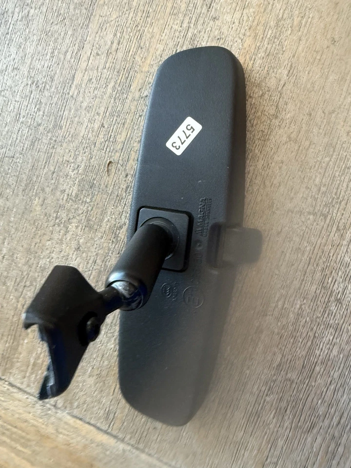 2020- 2021 Chevrolet EQUINOX  Interior Rear View Mirror Oem E11026250 — 第 4/4 张图片