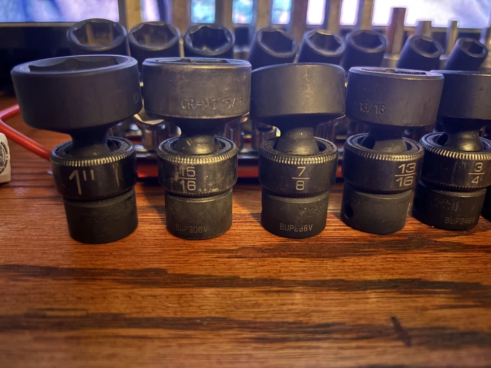 Matco tools  3/8 DRV ADV 6 POINT SAE SHALLOW SWIVEL SOCKET SET 12 pc. SBUP126V - Image 3 of 4