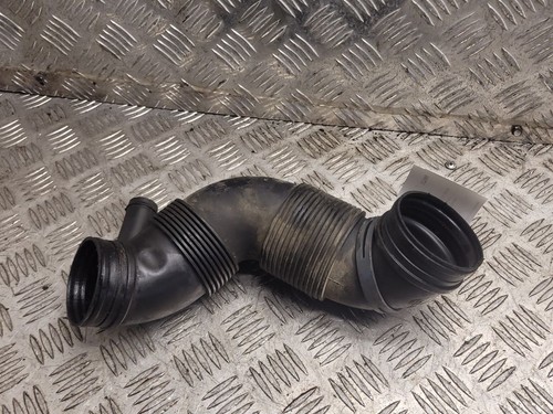 Volkswagen Golf V 2007 Diesel 77kW Ansaugrohr Ansaugschlauch Turbolader DRA17344