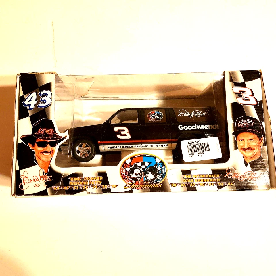 Dale Earnhardt & Richard Petty 7 TIMES Champions Split Nascar Suburban 1994 NIB - Image 2 of 4