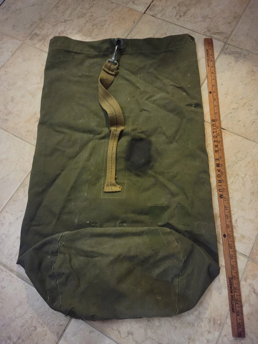 Single strap best sale duffle bag