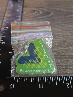 Kaiser Permanente More Healthy Years Medical Pin X2