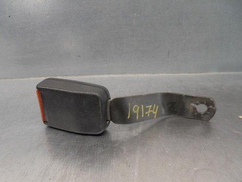 schiene gurtschloss v.l. VOLKSWAGEN POLO 867 871 873 867857755 rectp4858962