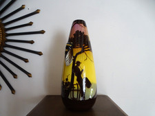 Vase faience SAINT JEAN DU DESERT par L.Berty decor paysage et cigale - H34,5 cm