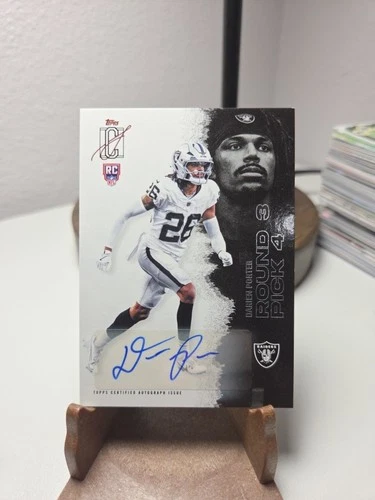 2025 Topps Darien Porter Shop for 2025 Topps Signature Class Football Rookie autographs on eBay (Raw)