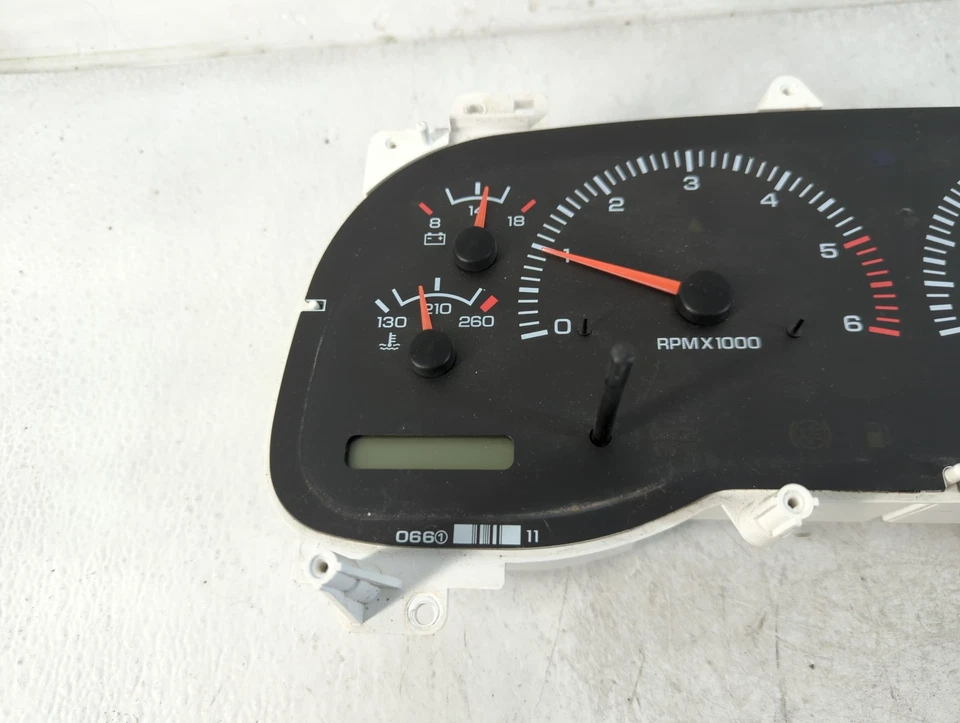 1998-1998 Dodge Ram 1500 Speedometer Instrument Cluster Gauges NFMI6 - Image 3 of 4
