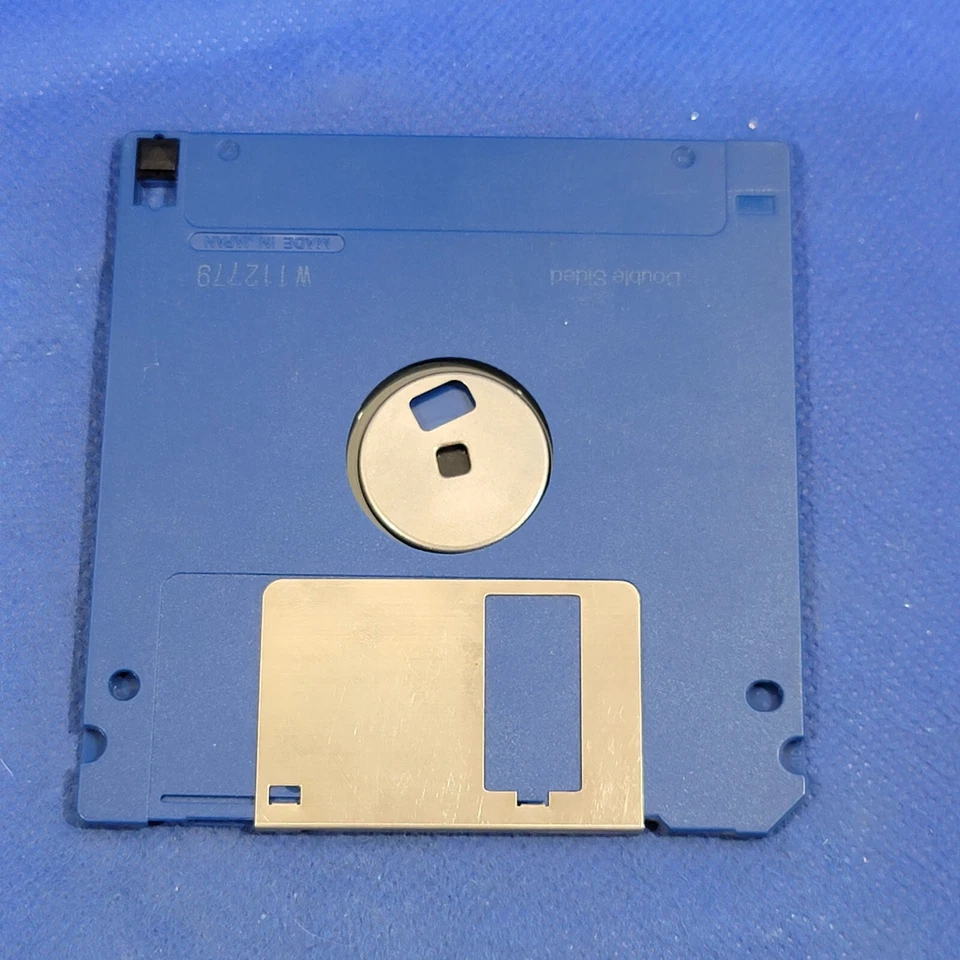 Disquete antigo 3,5" Falcon Spectrum Holobyte 1 disco - Imagem 4 de 4