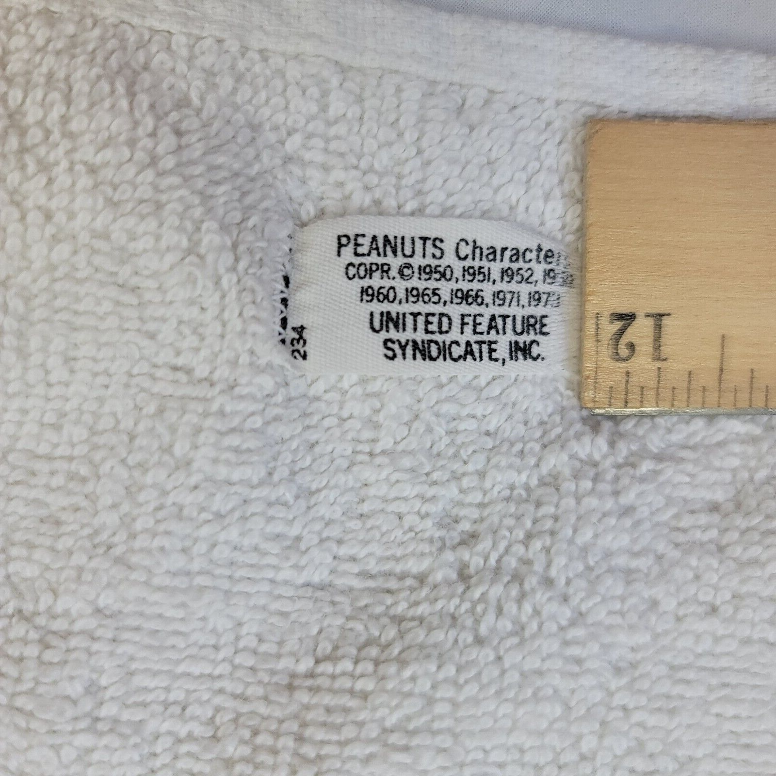 One Vtg 70s Charlie Brown Gang 2 Scene Bath Towel Western Town Pirate ...