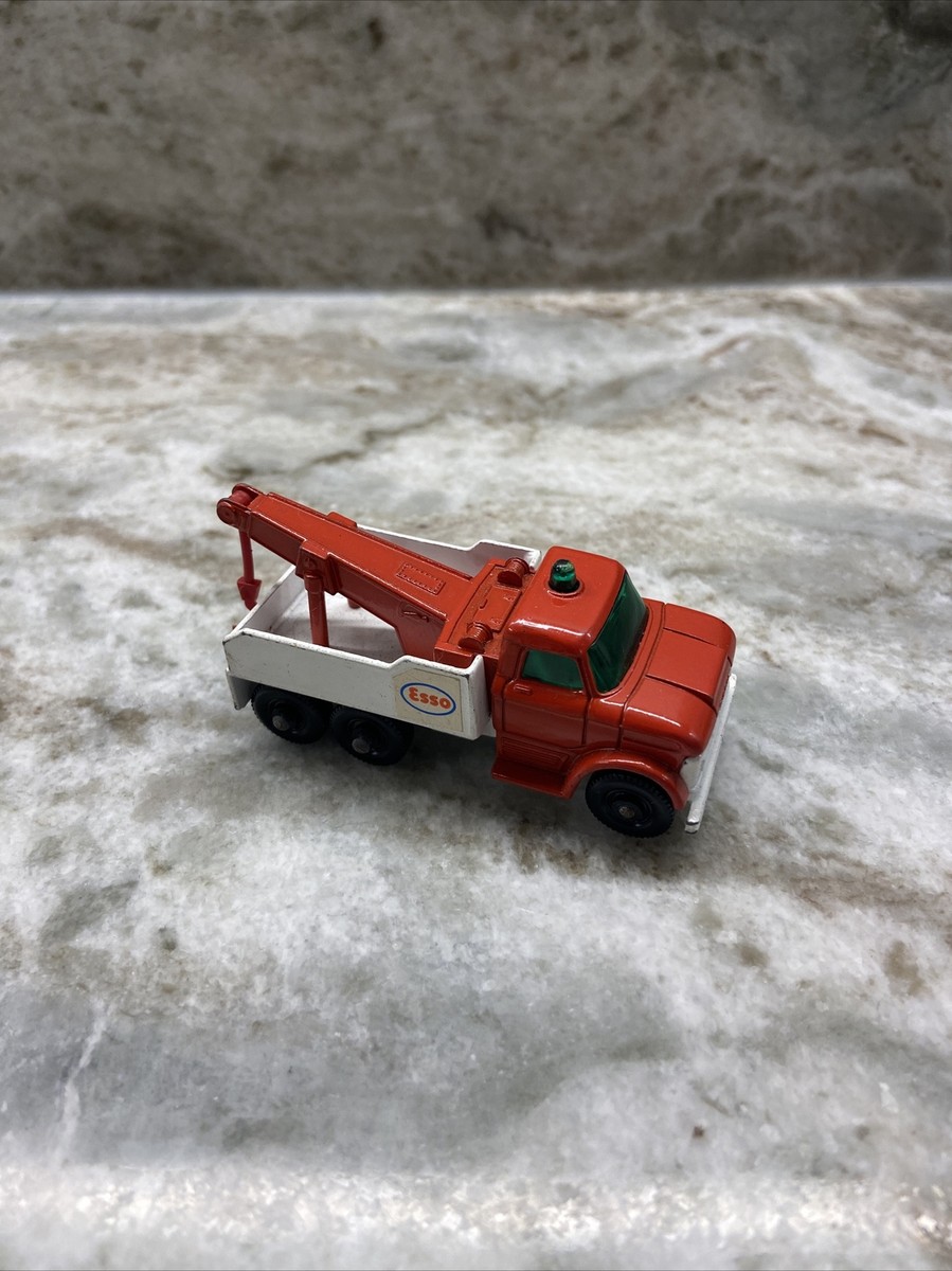 Vintage Matchbox No 71 Ford Heavy Wreck Truck Esso by Lesney
