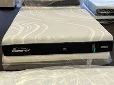 New Tempurpedic ProAdapt Pro Adapt Medium Hybrid 2.0 King Mattress Free Shipping