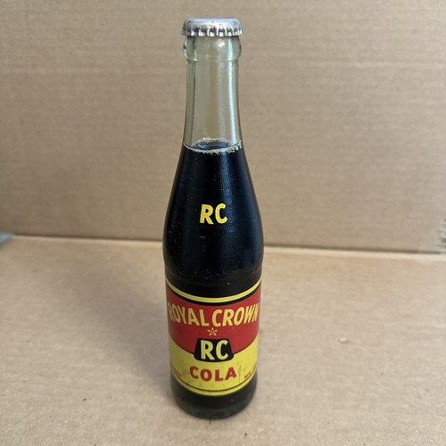 Botella de vidrio de soda de cola RC ROYAL CROWN 10 OZ sellada/sin abrir Ciudad de Panamá, FL - Imagen 2 de 24