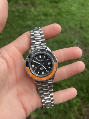   VINTAGE BREIL MANTA QUARTZ DIVER MENS WATCH SQUALE ORIGINAL BRACELET