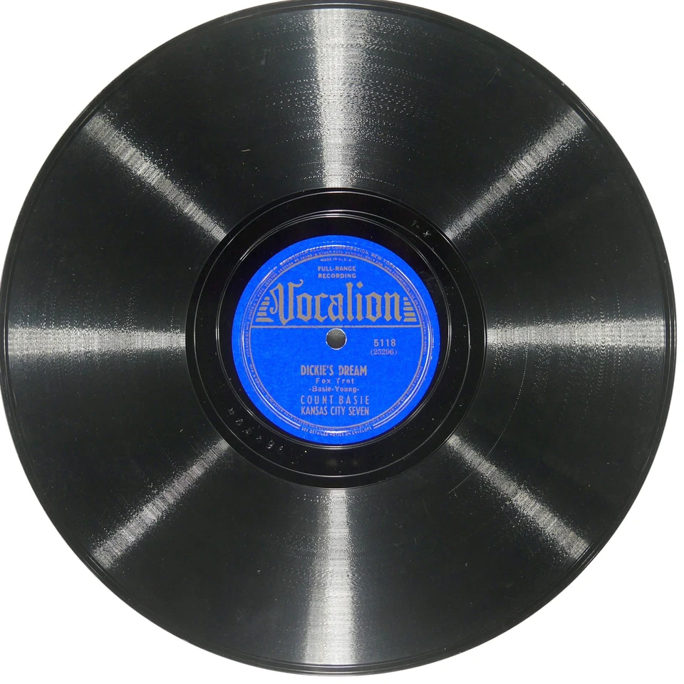 COUNT BASIE KANSAS CITY SEVEN Dickie'S Dream / Lester Leaps In VOCALION 5118 VG+ Foto 2 de 4