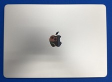 Apple MacBook Air 13" M4 chip 16GB RAM 256GB SSD Starlight A3240 2025 Model