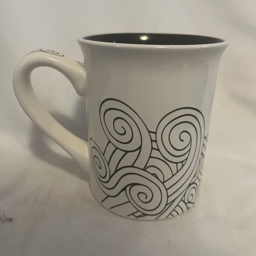 Enesco Our Name Is Mud Tazza Geeky 470 Ml - Gres Nero Con Scritta Umoristica, Lavabile In Lavastoviglie